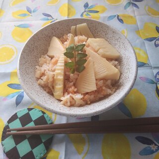 タケノコご飯　竹の子ご飯　たけのこご飯